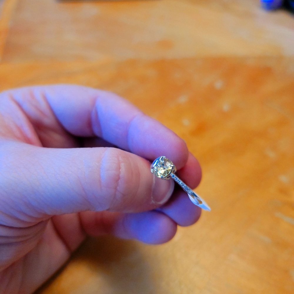 Ring